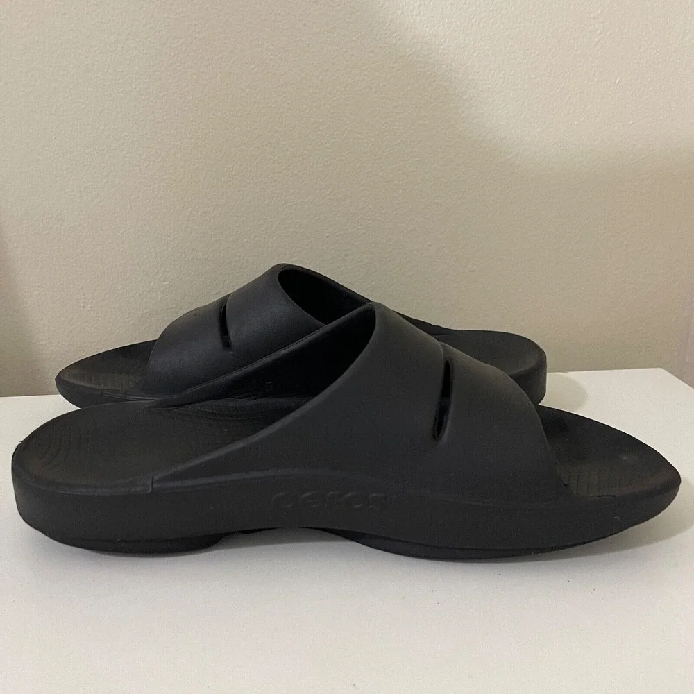 Oofos‎ Ooahh Mens 9 Womens 11 Slip On Sport Recovery Slide Sandals Black Casual